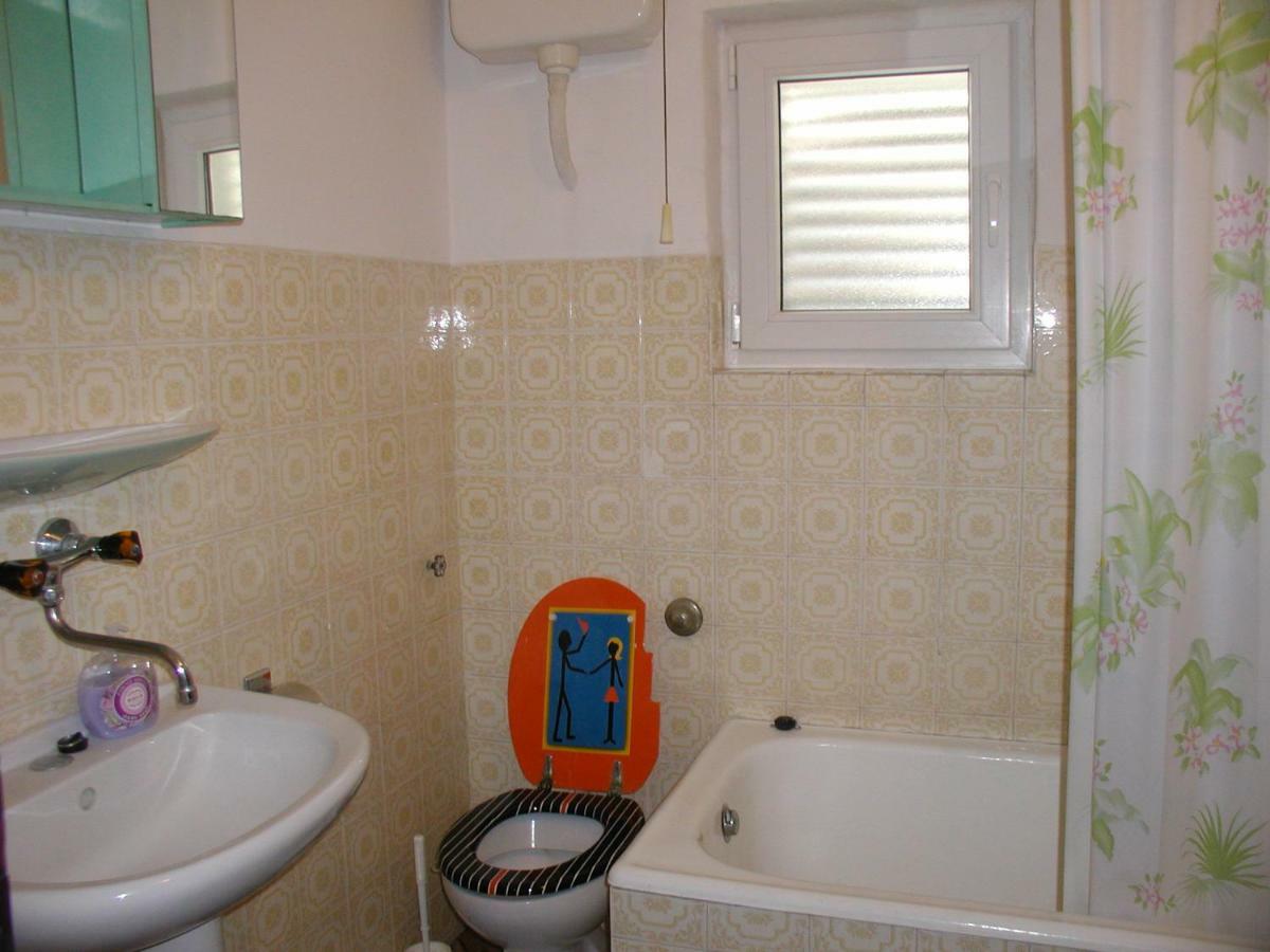 Apartman Jozo Orij Dugi Rat Kültér fotó