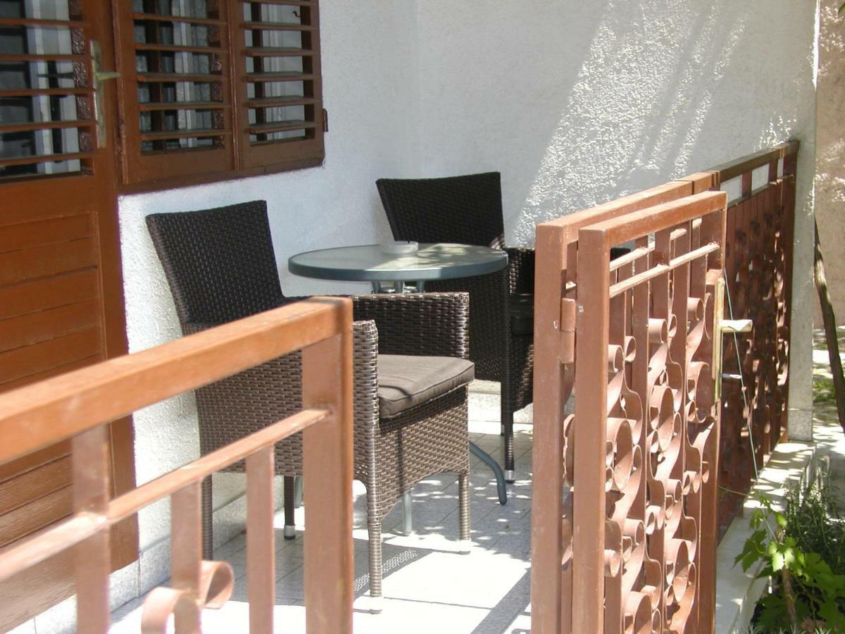 Apartman Jozo Orij Dugi Rat Kültér fotó